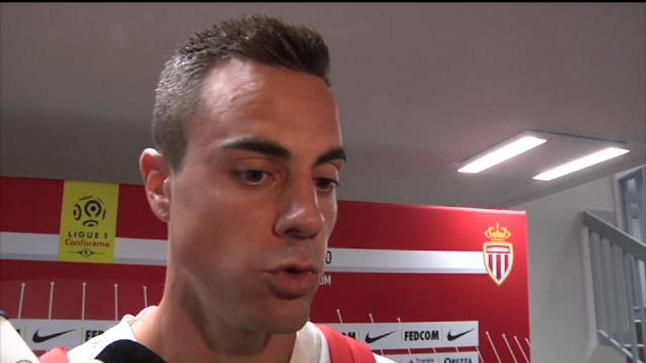 2e j. - Benaglio : "Un match nul logique"