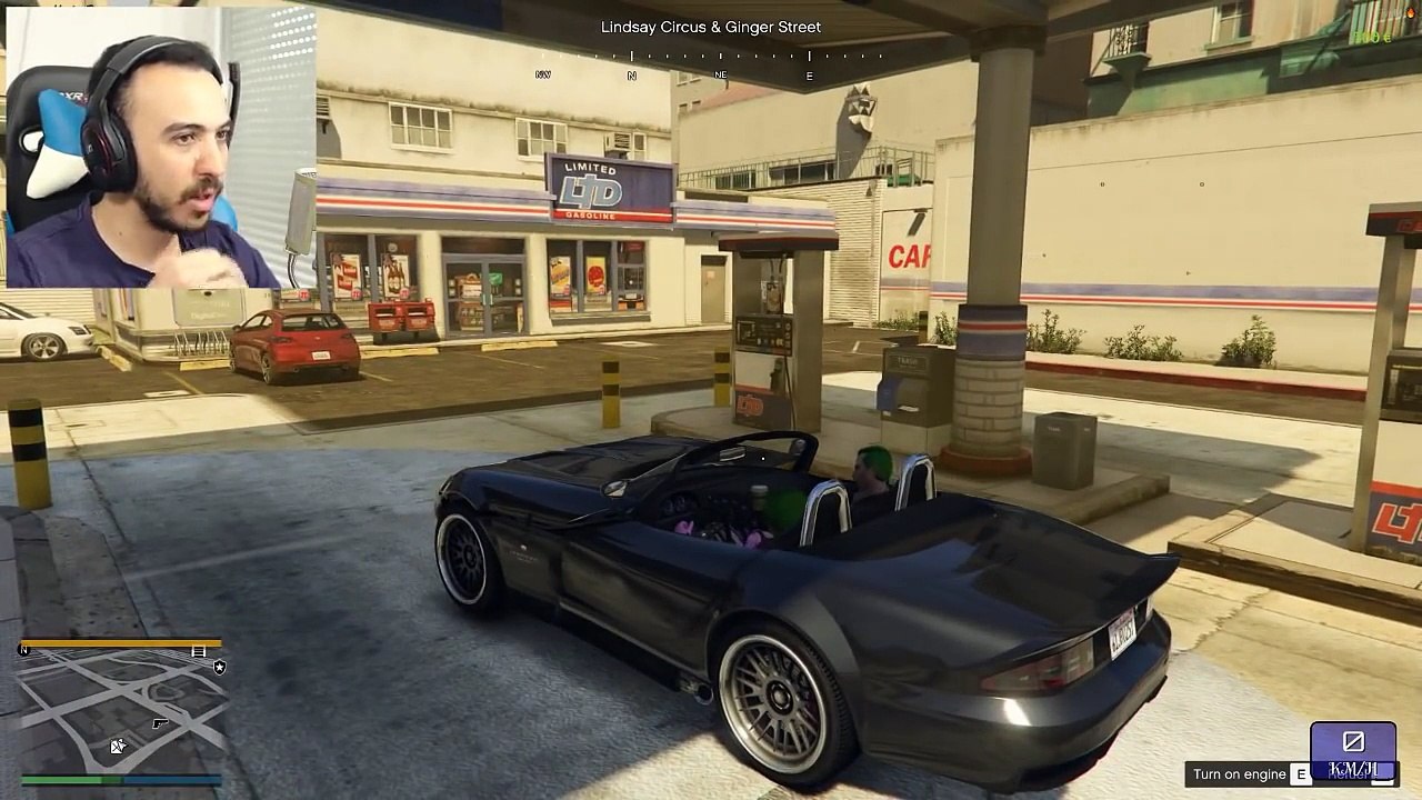 LA POLICE NOUS POURSUIT !