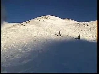 Chute de mike en surf