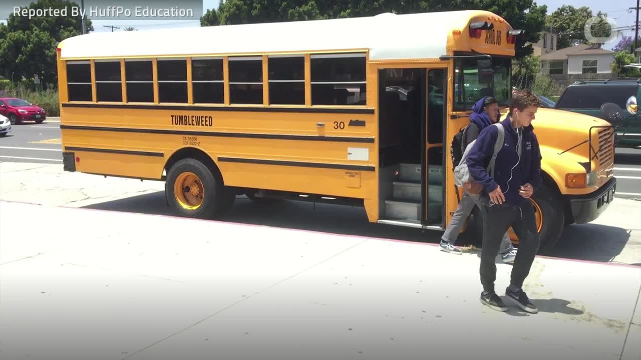 Should Teachers Share Their Political Views With Students?