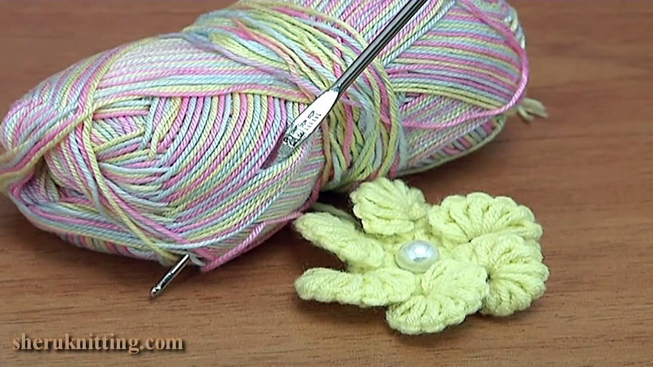 How to Crochet 6 Petal Flower Tutorial