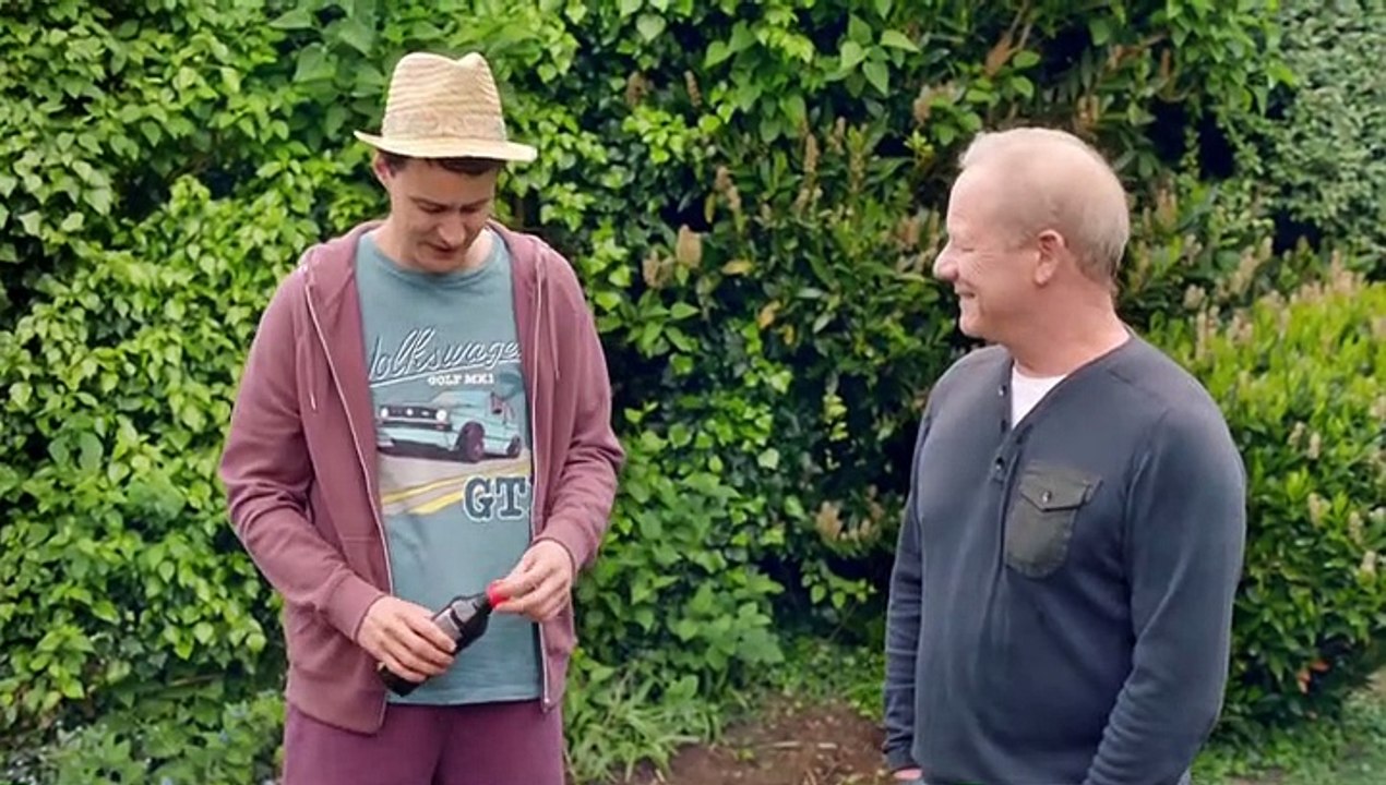 Mum S02E03