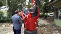 Bursalılardan Adnan Menderes ve arkadaşlarına vefa
