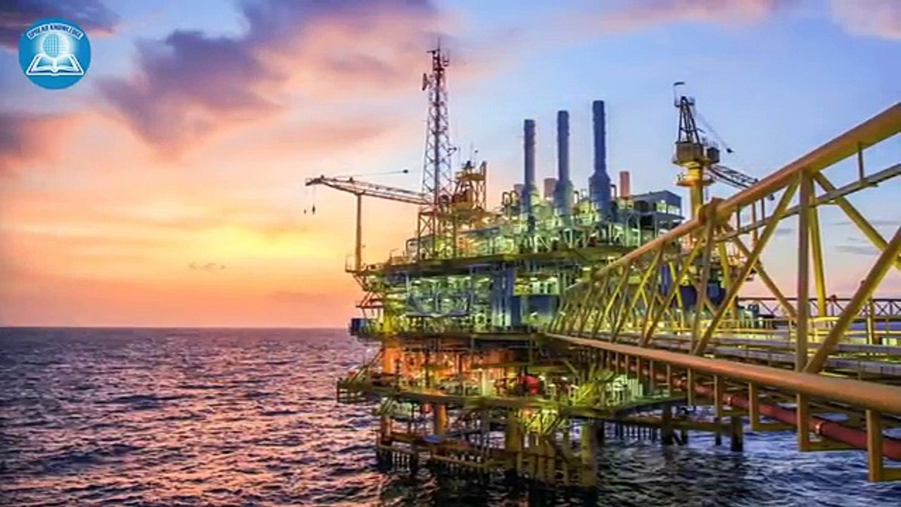 Imran Khan Kay Atay He Pakistan Say Oil Kay Zkhair Nikal Ay | Spread Knowledge