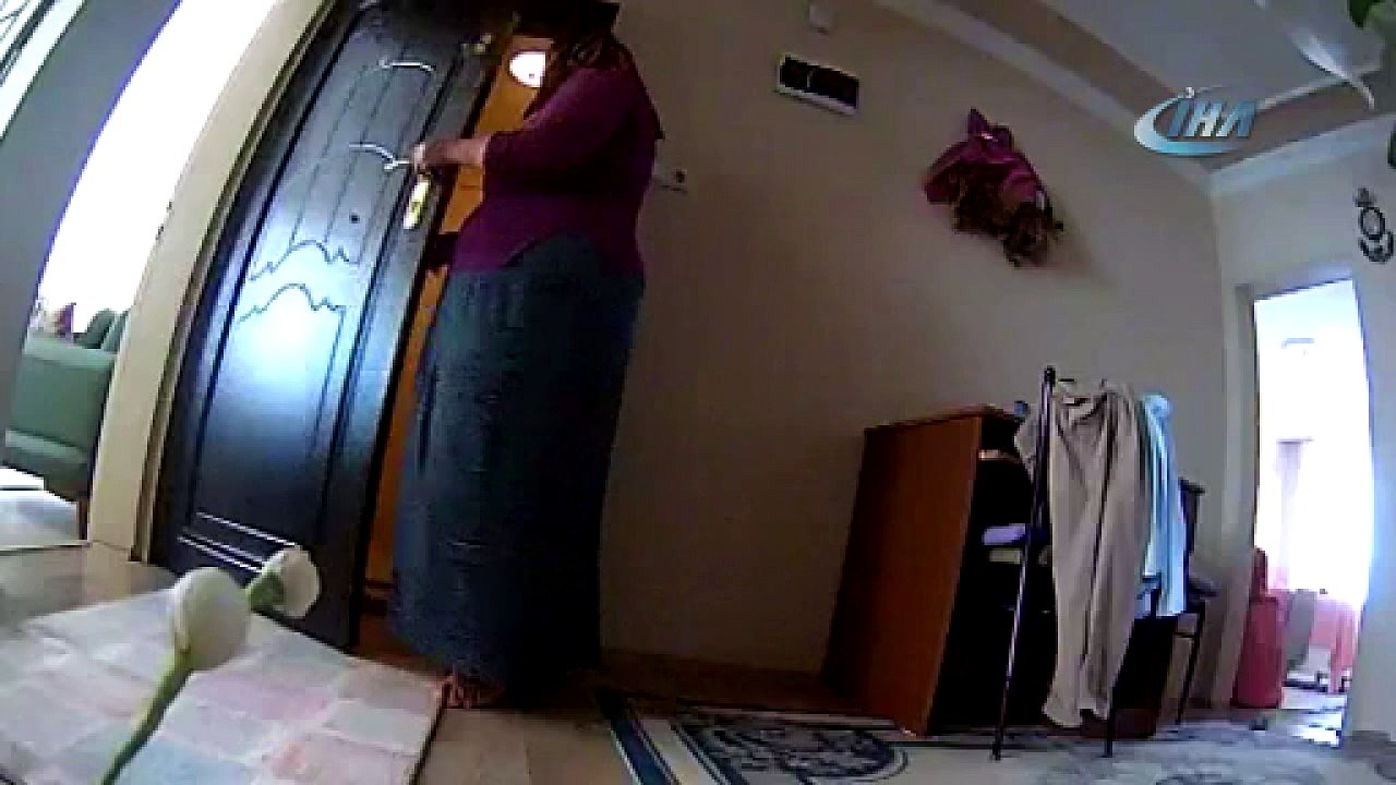 Kiracısının evine böyle girdi yakayı eleverdi