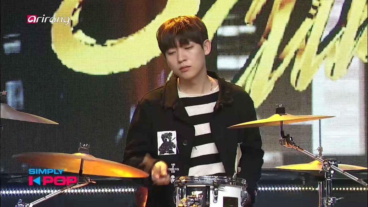 [Simply K-Pop] South Club(사우스클럽) _ GROWN UP _ Ep.325 _ 081718