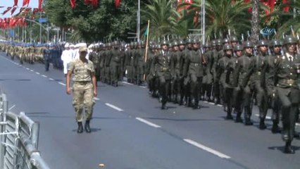 Download Video: Vatan Caddesi'nde 30 Ağustos Provası