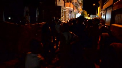 Ev Yangını: 1 Ölü 2 Yaralı