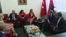 Siyasi partilerde bayramlaşma - DSP heyetinden CHP'ye ziyaret - ANKARA