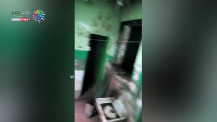 وهم البحث عن الآثار يتسبب بشروخ بمنازل قرية ميت حلفا ويعرضها للانهيار