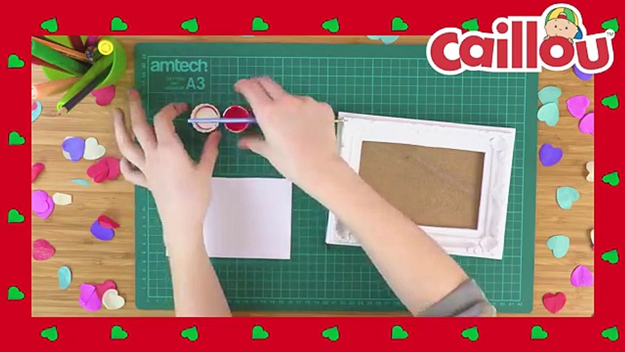 CAILLOU VALENTINES CRAFT: How To Make a Picture Frame ❤ | Caillou Full Episodes ADVERTI