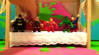 Five Super Heroes Jumping on the Bed (Five Little Monkeys)