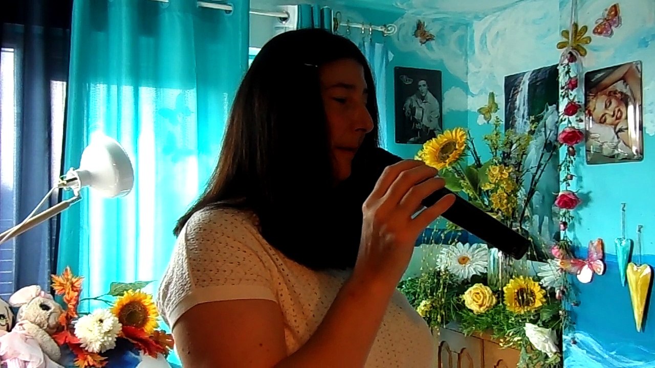 alain souchon y 'a d 'la rumba dans l 'air.