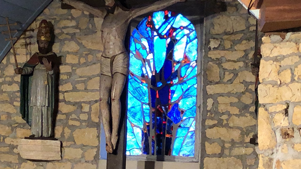 Constance Mars joue les premières suites pour violoncelle de Bach à Saint-Hernot