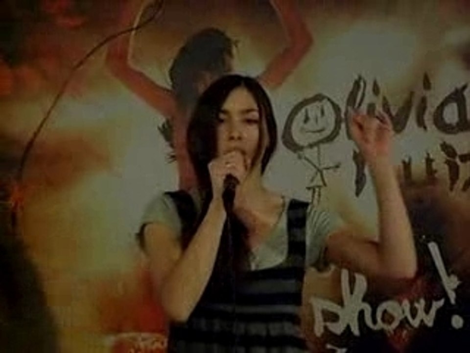 Olivia Ruiz at FNAC Montparnasse (extract from Marcia Baila)