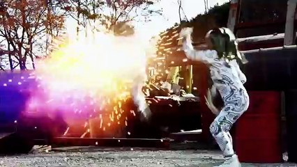 Power Rangers Dino Charge – Learn to Morph Like a Power Ranger!