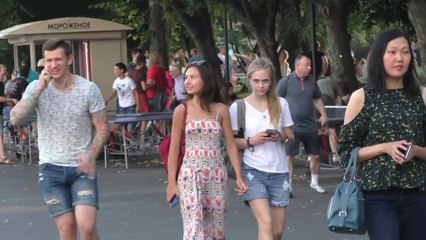 Алгоритм FindFace узнаёт девушку из миллионов других