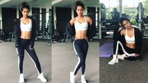 Hina Khan flaunts her TONED BODY in latest Photos; Check out here| FilmiBeat