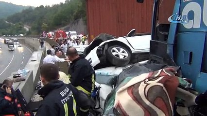 34 aracın karıştığı kazanın yeni görüntüleri ortaya çıktı