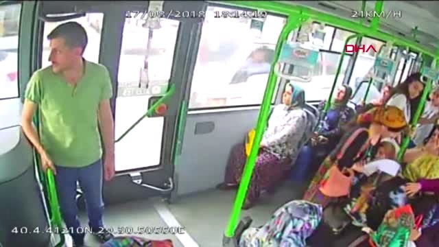 Bursa Kahraman Sürücü, Kalp Krizi Geçiren Yolcusunu Hastaneye Yetiştirdi