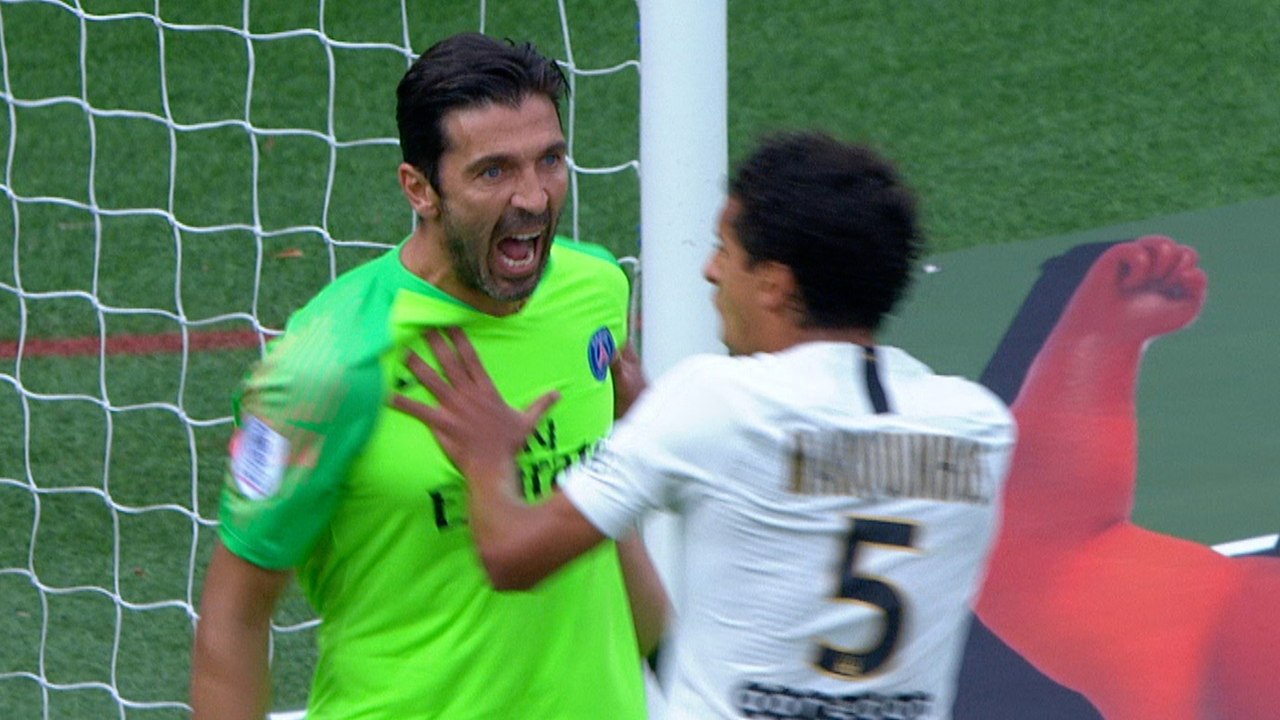 Le geste technique : Gianluigi Buffon