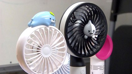 손 선풍기 전자파 주의...25cm 떨어뜨려 사용해야 / YTN