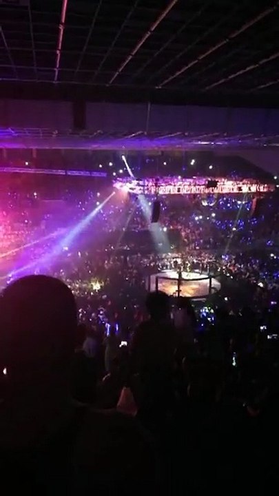 ေအာင္လ ပြဲ live အယ္လယ္..
