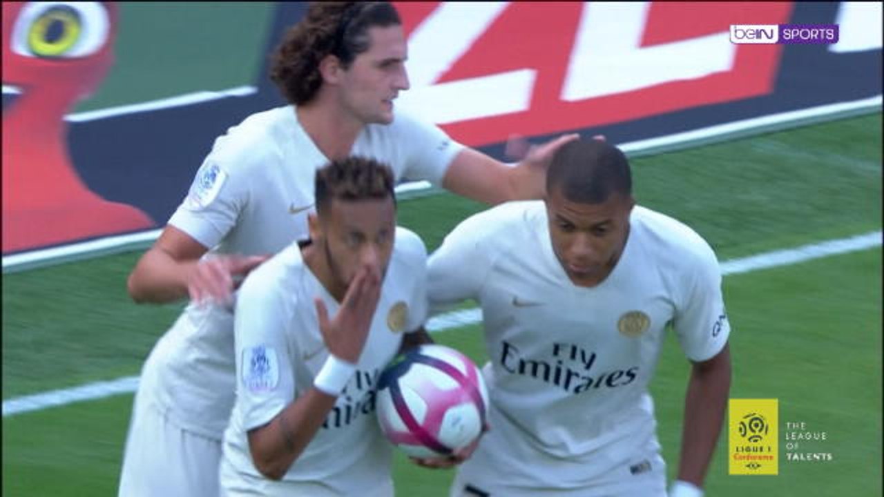 The best of Neymar as PSG beat Guingamp
