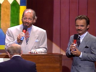 Bill & Gloria Gaither - Jesus Hold My Hand