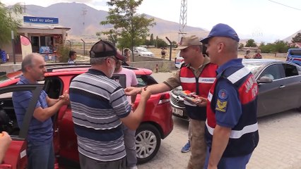 'Durun nereye, daha karpuz kesecektik' - ERZİNCAN