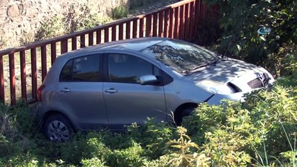 Kontrolden çıkan otomobil su kanalına uçtu: 1 yaralı