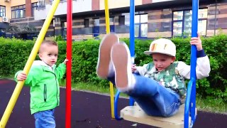 NATURAL DISASTER SURVIVAL Дети Спасение Family Fun Kids Pretend Playtime