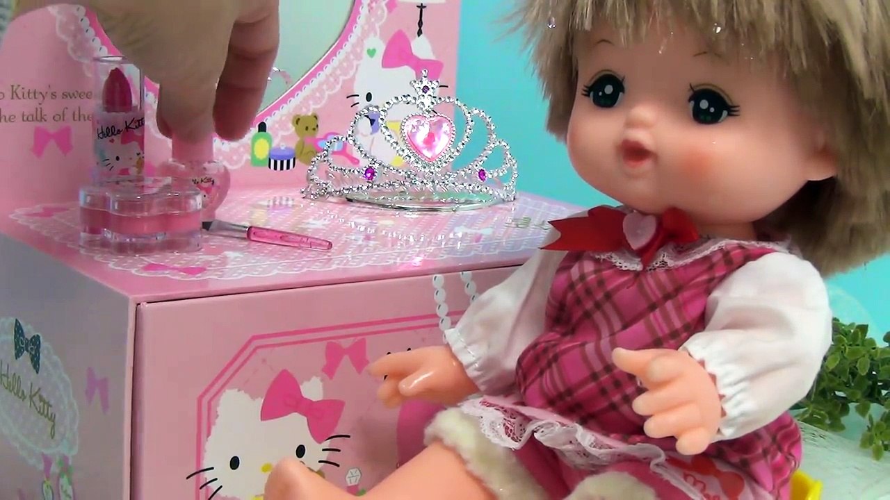 メルちゃんメイクにちょうせん♡キティのコスメセット