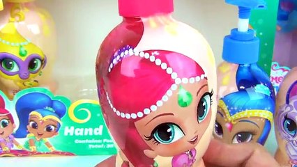 SHIMMER & SHINE Bath Squirter, Scrub & Sanitizer, Palace Friends Playset