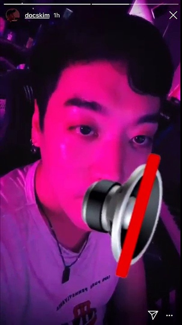 Produtor da BigHit, Docksim, pode ter vazado um trecho de uma das novas músicas do BTS