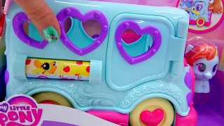 My Little Pony Baby Ponies Friendship Bus Car Ride to Fast Food Burger Drive Thru Toy vide