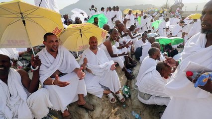 Peregrinación a La Meca llega a punto culminante en Monte Arafat