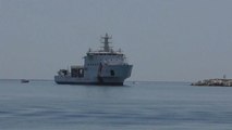 Italian coastguard ship with rescued migrants to dock in Sicily