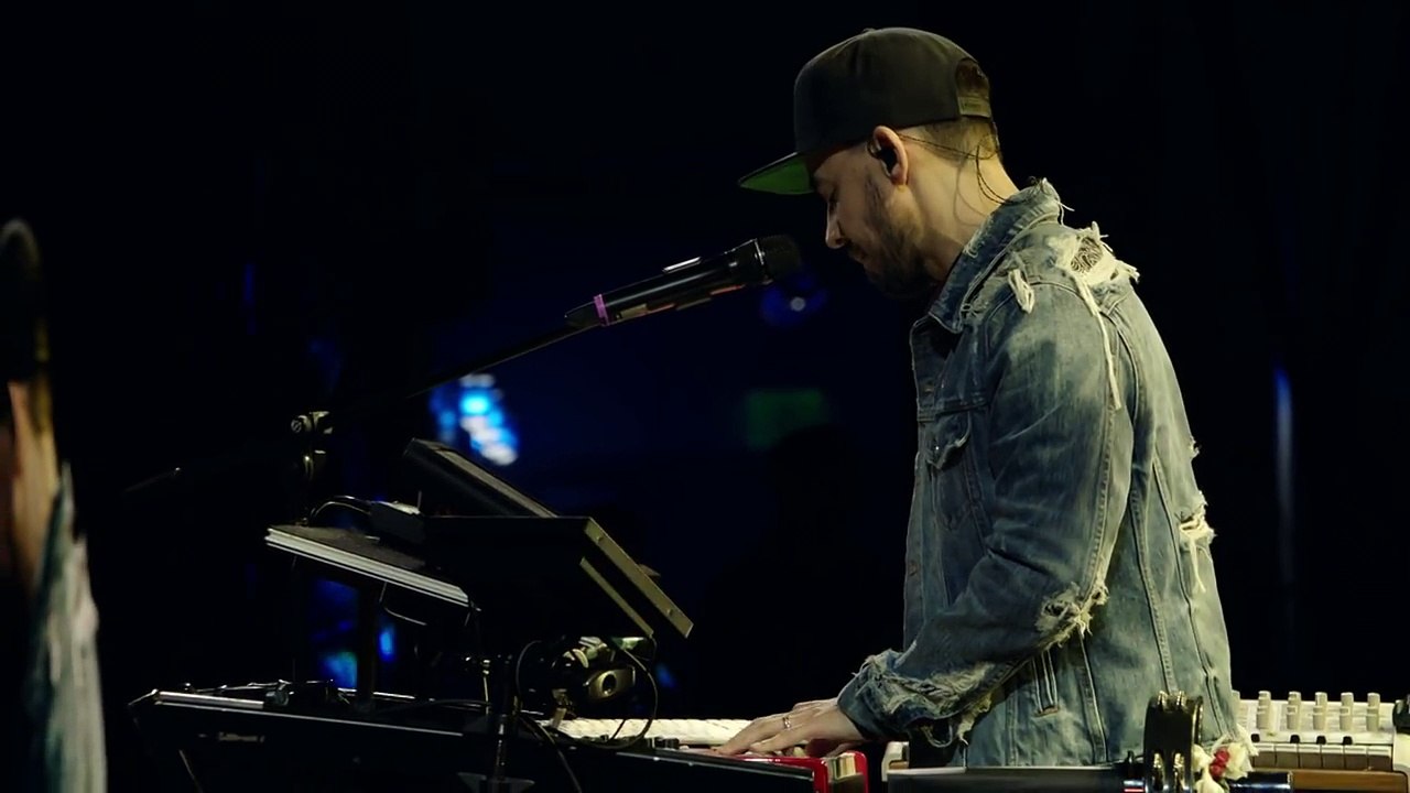 Looking For An Answer [Live from the Hollywood Bowl new] Linkin Park