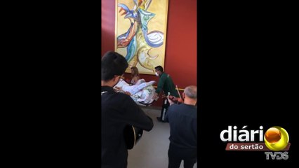 SONHO REALIZADO! Paciente com câncer se casa em hospital