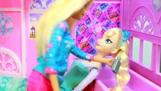 Frozen Elsa NEW POWERS Barbie Rainbow Hair Makeover