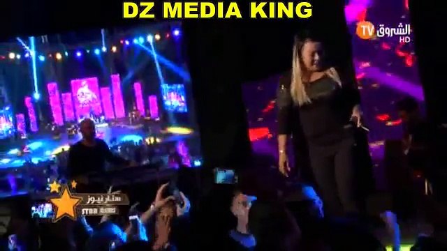 شاهد سبب خلاف بين الشابة خيرة و سهيلة بن لشهب . cheba kheira vs souhila ben lachhab