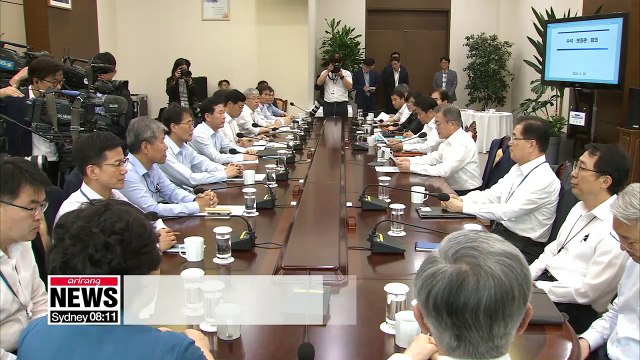 President Moon urges expansion of reunions for separated families