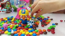 Hello Kitty Gumball chocolate candy Surprise egg machine and pororo Kinder joy toys 헬로키티 빙