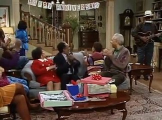 Funny little girl Olivia sings Im a woman The Cosby Show