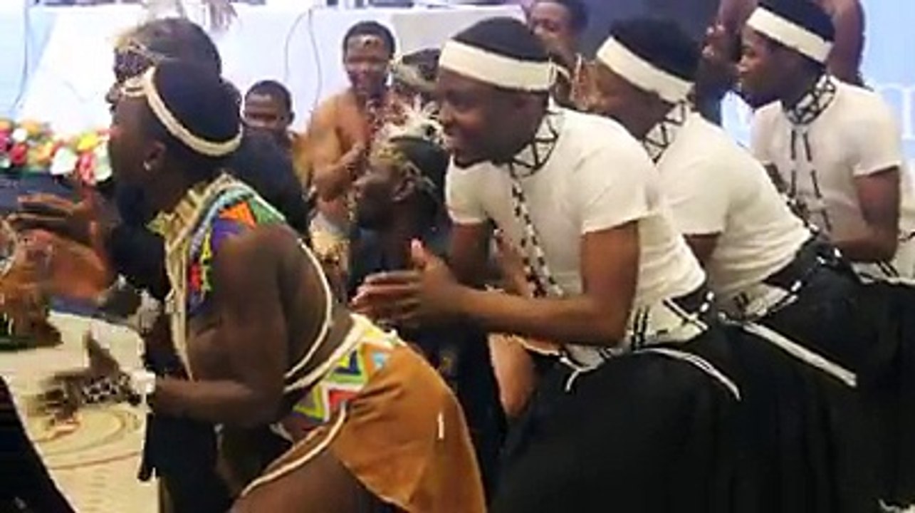 BOTSWANA  TRADITIONAL DANCE ENSEMBLE DURING THE OFFICIAL OPENING OF THE CPA CONFERENCE