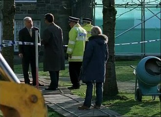 Wire in the Blood S02E02-001