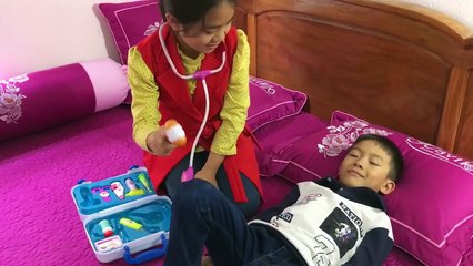 Hello Kitty Playing Doctor Set Toy | My Kids playing in House