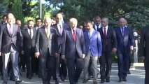 Bahçeli, Türkeş'in Mezarını Ziyaret Etti (2) - Ankara