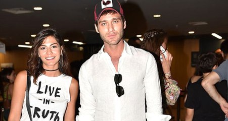 Seçkin Özdemir Sevgilisi Demet Özdemir'e 300 Adet Gül Yolladı